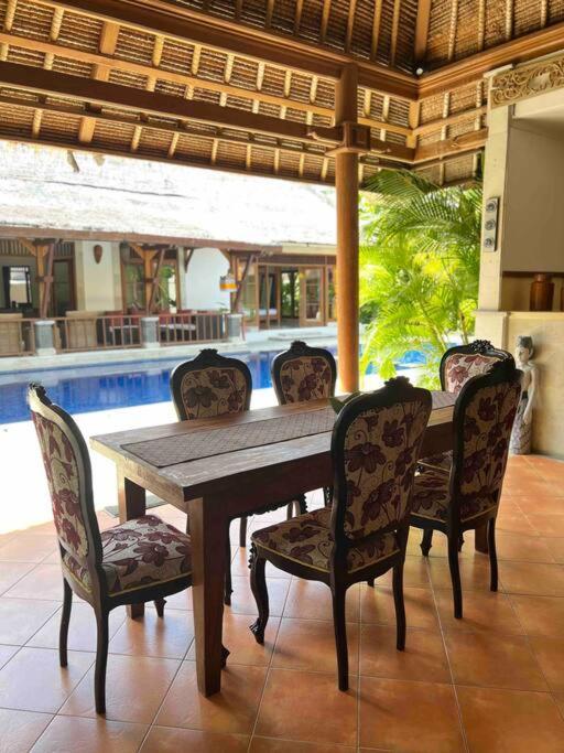 Bali Berg Villa, Sanur ภายนอก รูปภาพ